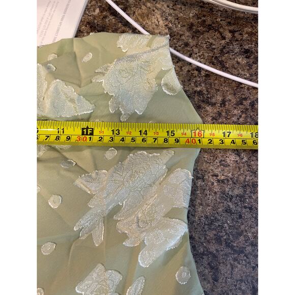 Hello Molly Big Moves Mini Dress Green Size 6 Cowl Neck - Picture 9 of 10